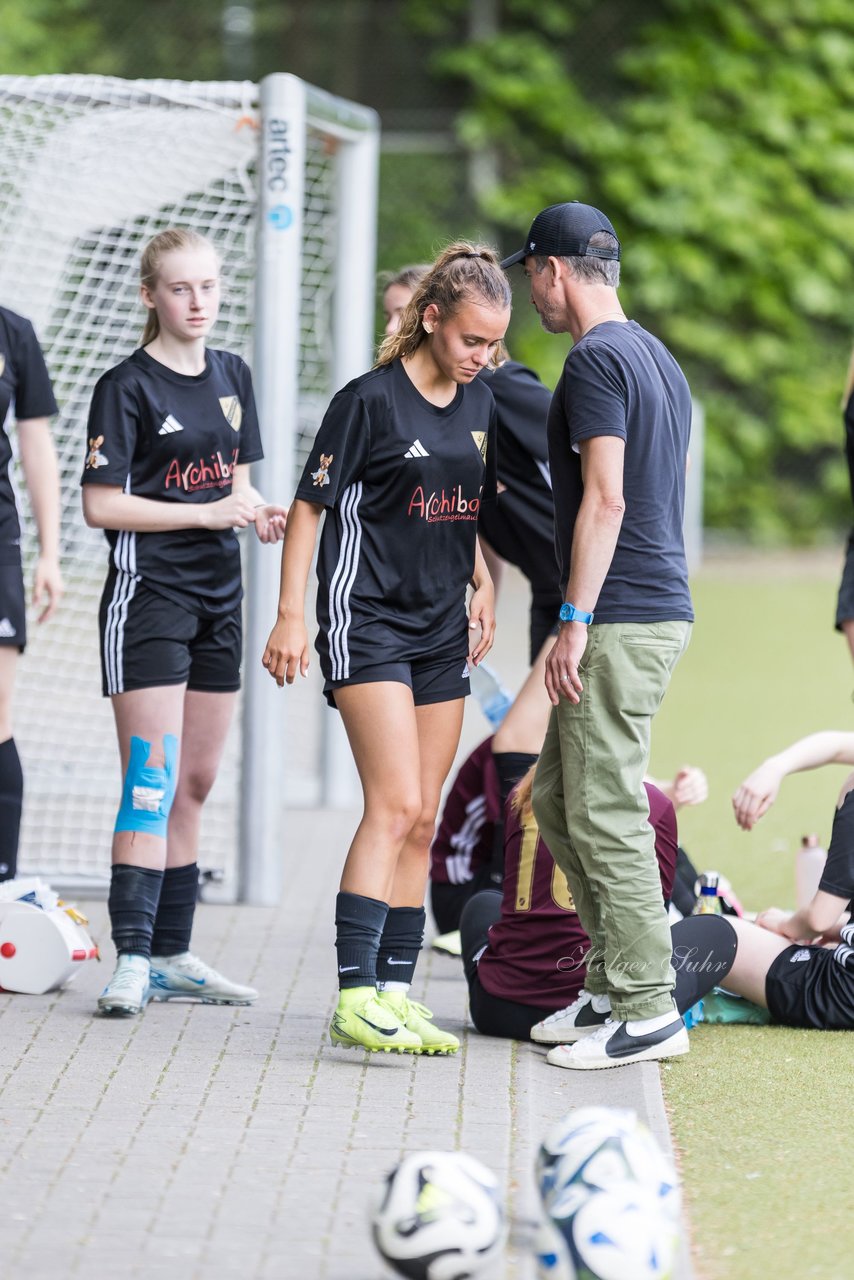 Bild 256 - wBJ SC Condor - VfL Pinneberg : Ergebnis: 3:2